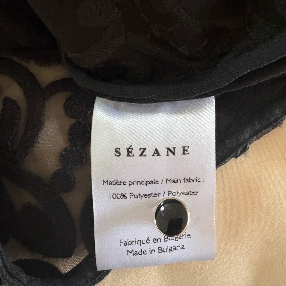 Sezane Gabrielle blouse black FR 34, US 2. NWOT beautiful details!! - Picture 4 of 10